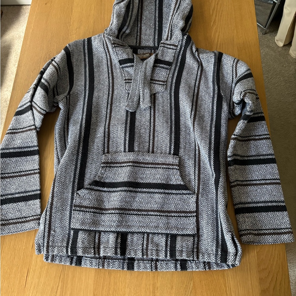 RetroFit Vintage 90s Mexican Baha Hoodie Black and Gray size Medium